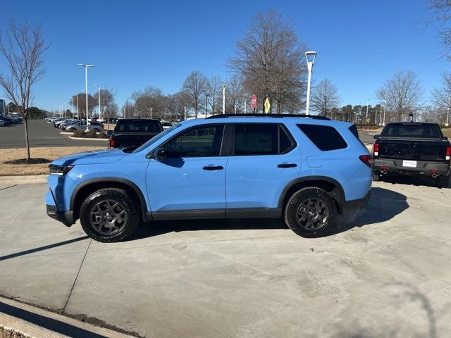 new 2025 Honda Pilot car, priced at $51,305