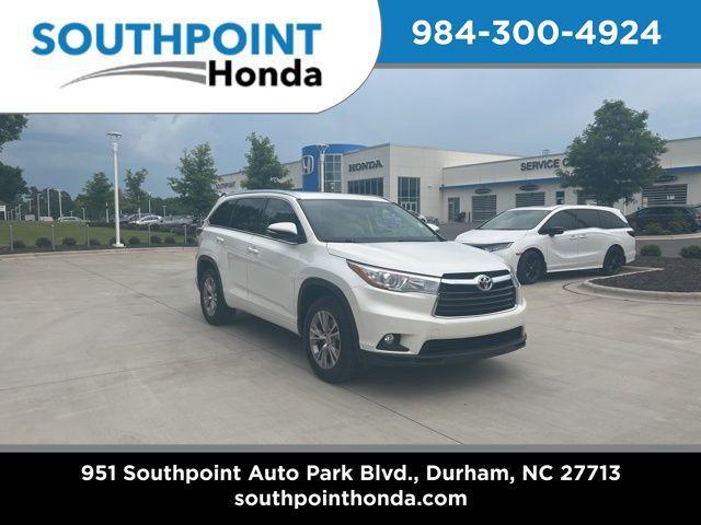 used 2015 Toyota Highlander car, priced at $17,702
