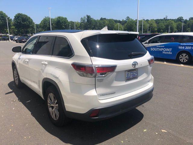 used 2015 Toyota Highlander car, priced at $18,134