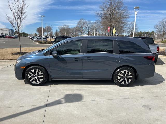 new 2025 Honda Odyssey car, priced at $43,670