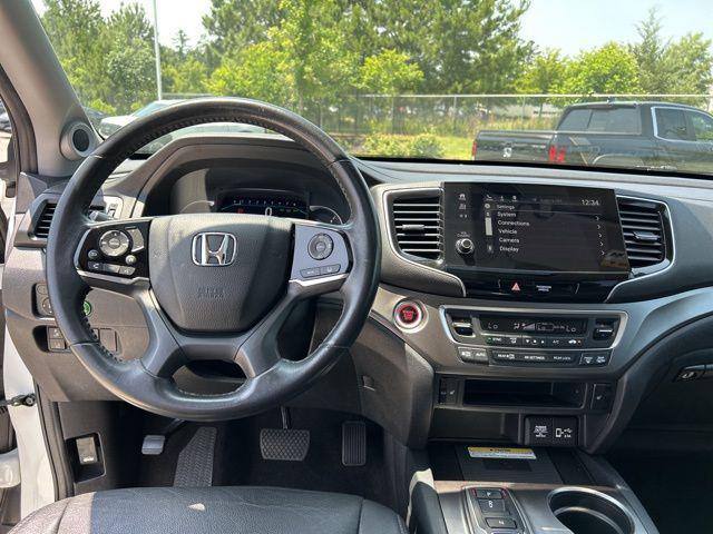 used 2022 Honda Pilot car, priced at $32,004
