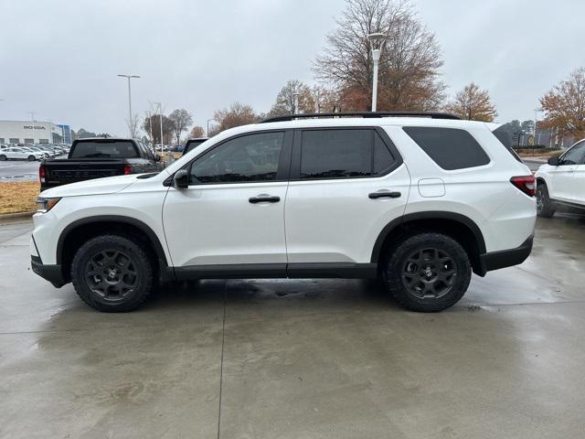 new 2025 Honda Pilot car, priced at $52,035