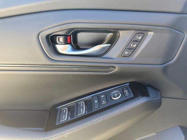 new 2025 Honda Accord Hybrid car, priced at $40,495