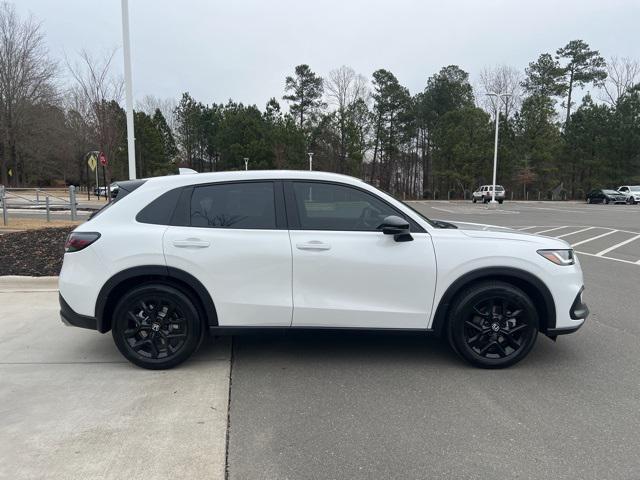 new 2025 Honda HR-V car, priced at $29,305