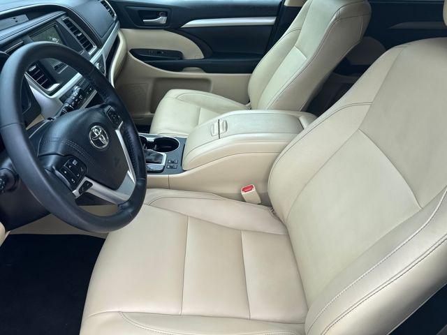 used 2018 Toyota Highlander car, priced at $19,822
