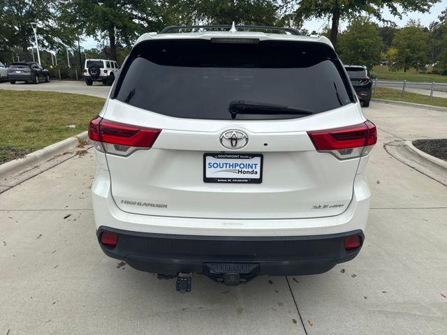 used 2018 Toyota Highlander car, priced at $19,822