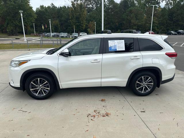 used 2018 Toyota Highlander car, priced at $19,822
