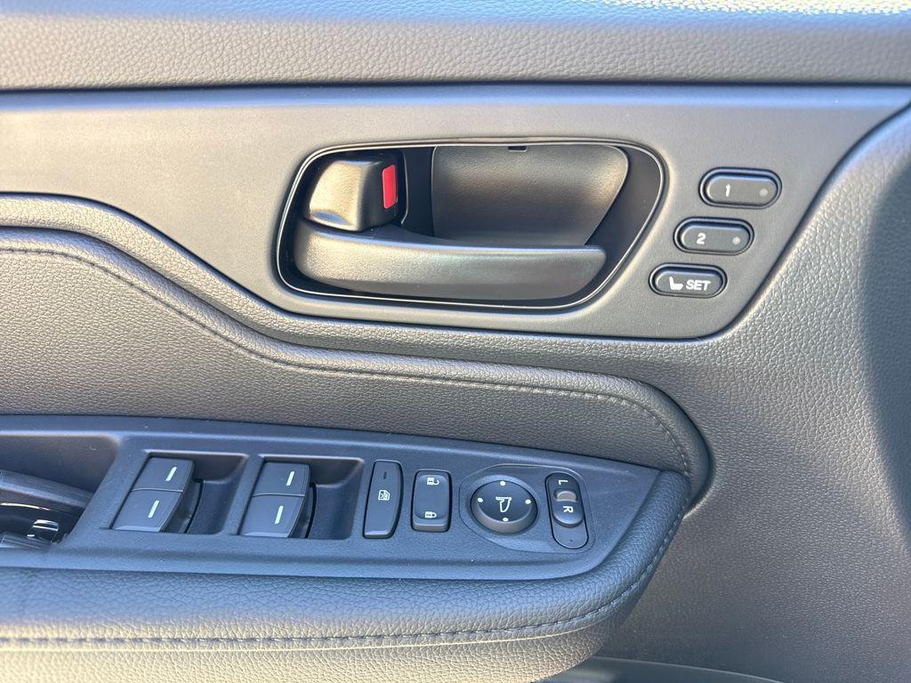 new 2026 Honda Odyssey car, priced at $45,845