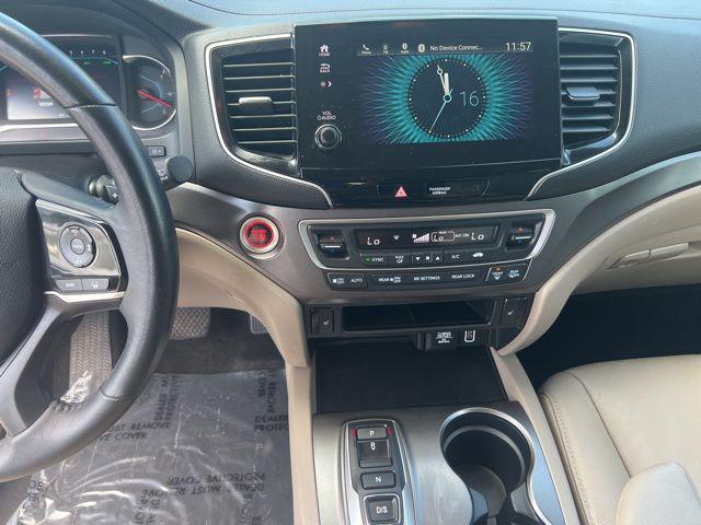 used 2022 Honda Pilot car, priced at $29,081