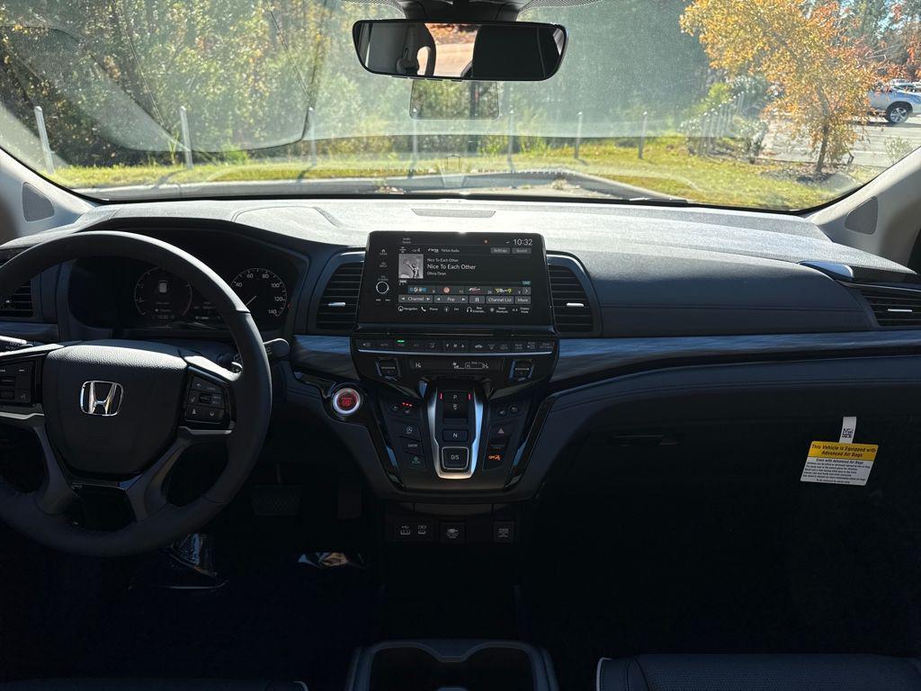 new 2026 Honda Odyssey car, priced at $53,190