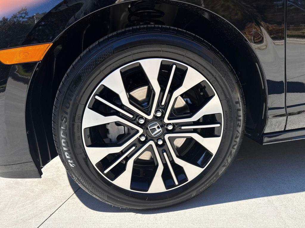 new 2026 Honda Odyssey car, priced at $53,190