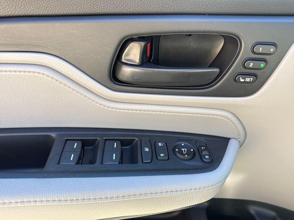 used 2019 Honda Odyssey car, priced at $16,716