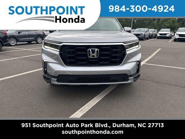 new 2025 Honda Pilot car, priced at $50,850