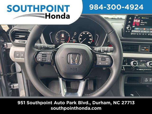 new 2025 Honda Pilot car, priced at $50,850