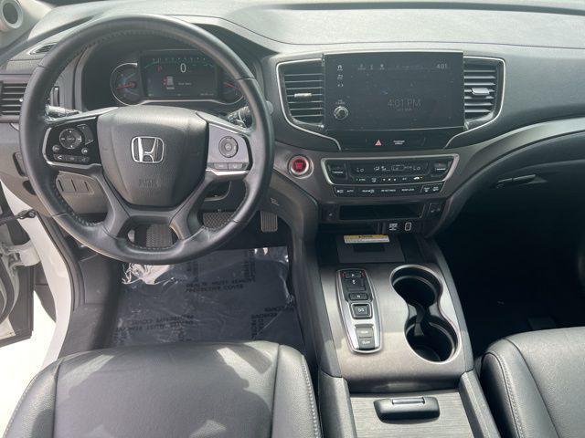 used 2022 Honda Pilot car, priced at $28,156