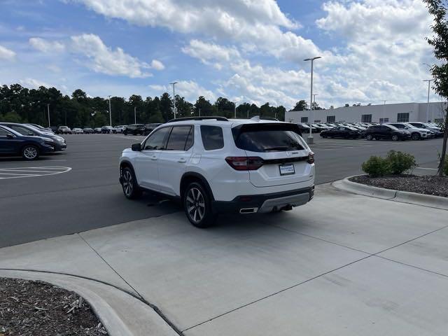 new 2025 Honda Pilot car, priced at $50,040