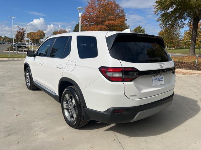 new 2025 Honda Pilot car, priced at $47,450