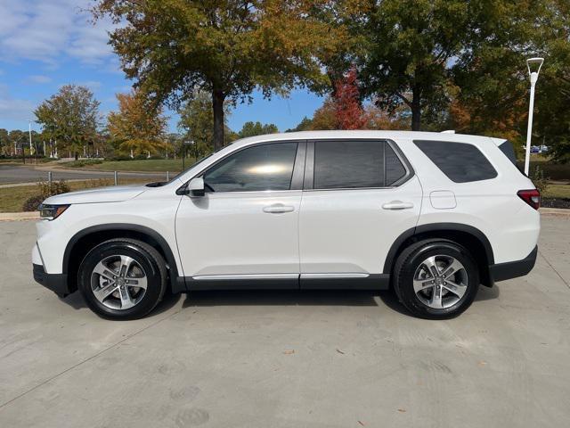 new 2025 Honda Pilot car, priced at $47,450