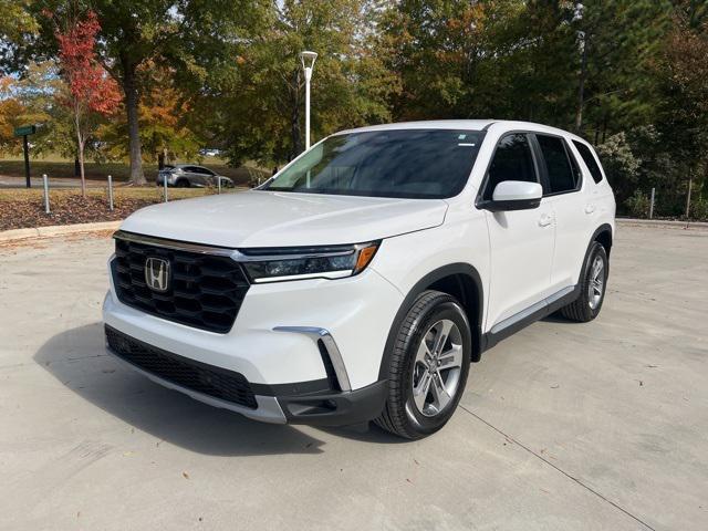 new 2025 Honda Pilot car, priced at $47,450