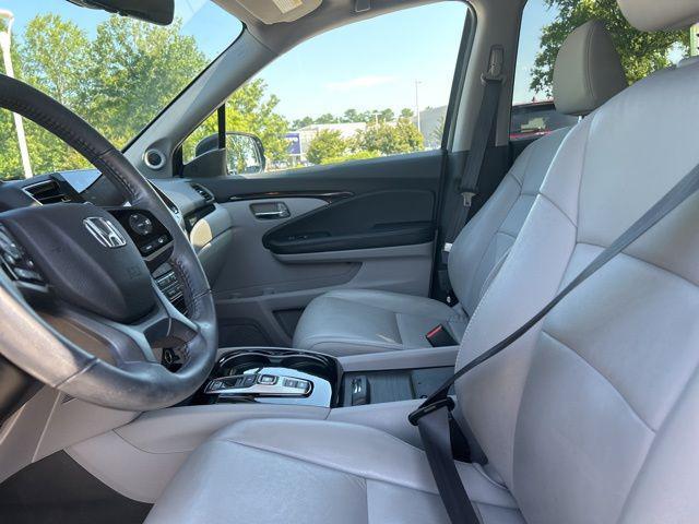 used 2022 Honda Pilot car, priced at $34,345