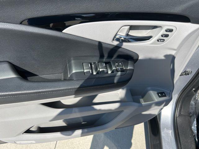 used 2022 Honda Pilot car, priced at $34,345