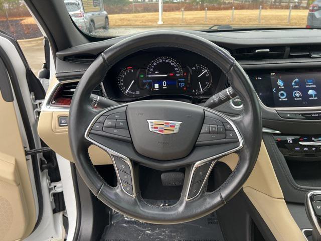 used 2019 Cadillac XT5 car, priced at $19,135