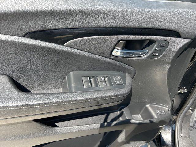 used 2022 Honda Pilot car, priced at $37,797