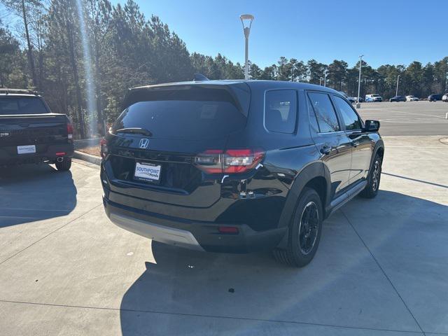 new 2025 Honda Pilot car, priced at $49,745