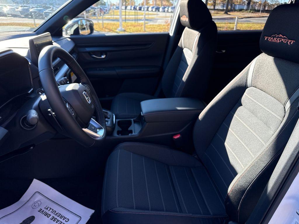 new 2026 Honda CR-V Hybrid car, priced at $40,705