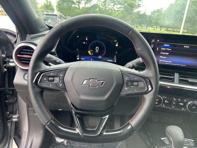 used 2025 Chevrolet Trax car, priced at $26,104