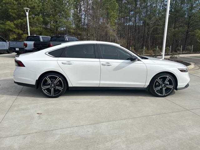 new 2025 Honda Accord Hybrid car, priced at $35,260