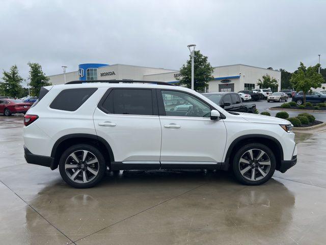 used 2024 Honda Pilot car, priced at $47,409