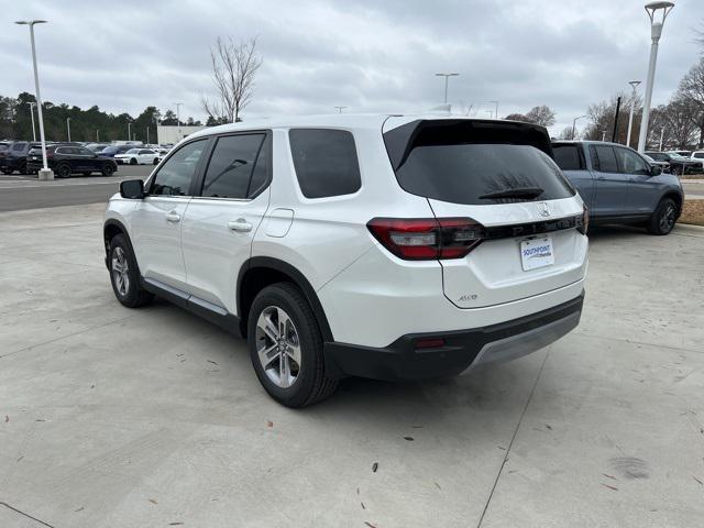 new 2025 Honda Pilot car, priced at $47,450