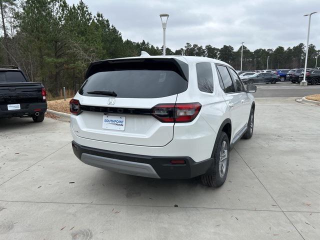 new 2025 Honda Pilot car, priced at $47,450