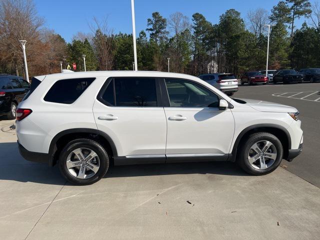 new 2025 Honda Pilot car, priced at $47,450