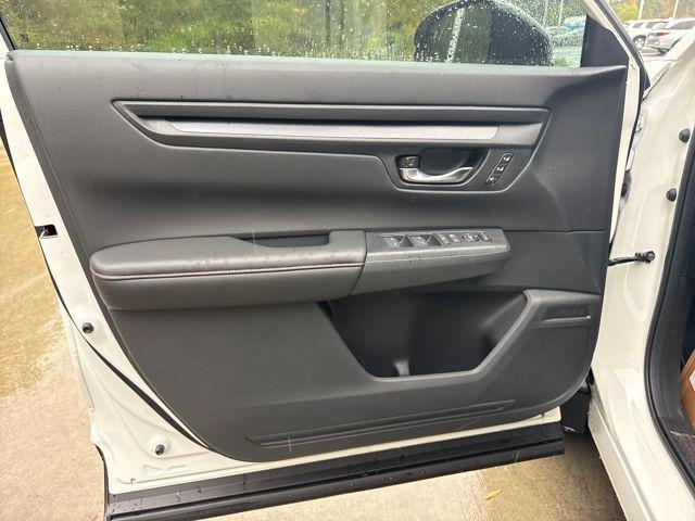 new 2026 Honda CR-V Hybrid car, priced at $40,630