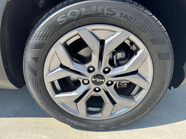 used 2024 Kia Seltos car, priced at $21,907