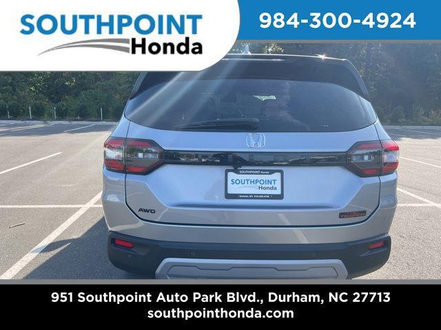 new 2025 Honda Pilot car, priced at $50,895