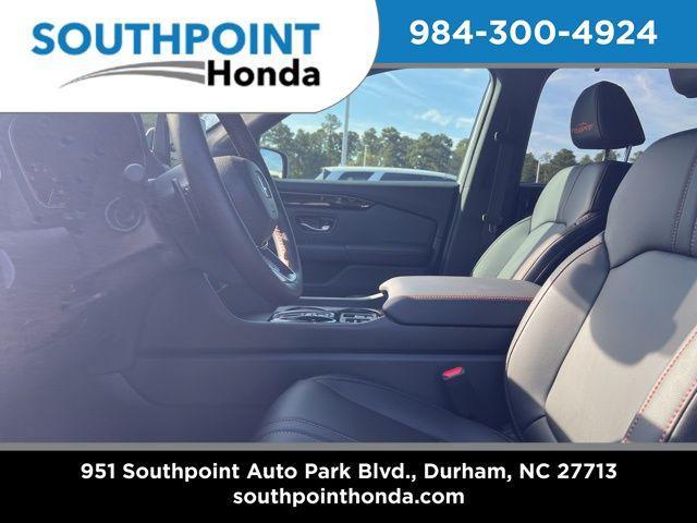 new 2025 Honda Pilot car, priced at $50,895