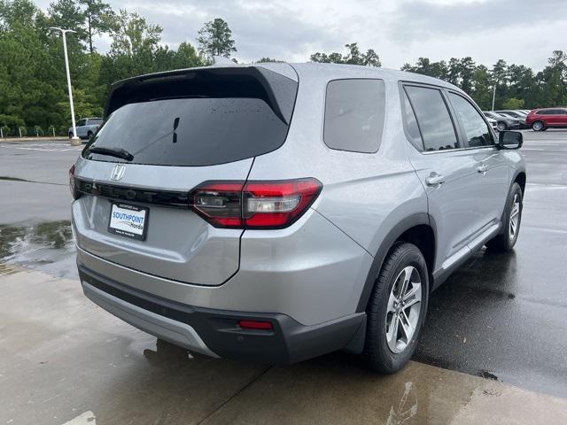 new 2025 Honda Pilot car, priced at $44,895