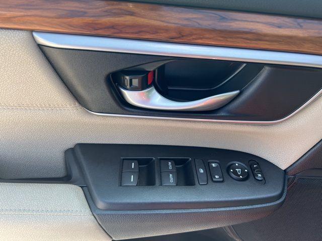 used 2018 Honda CR-V car, priced at $21,365