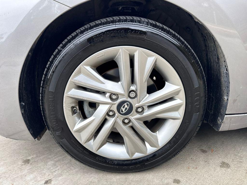 used 2020 Hyundai Elantra car, priced at $12,924