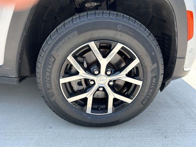 used 2024 Jeep Grand Cherokee L car, priced at $38,339