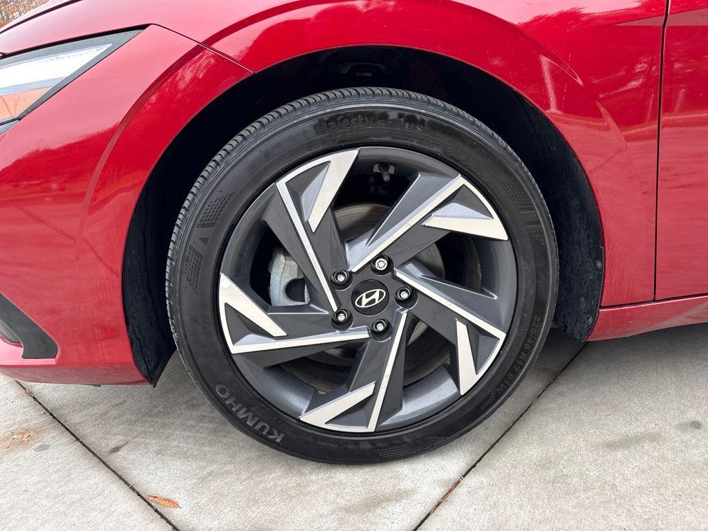 used 2024 Hyundai Elantra car, priced at $20,553