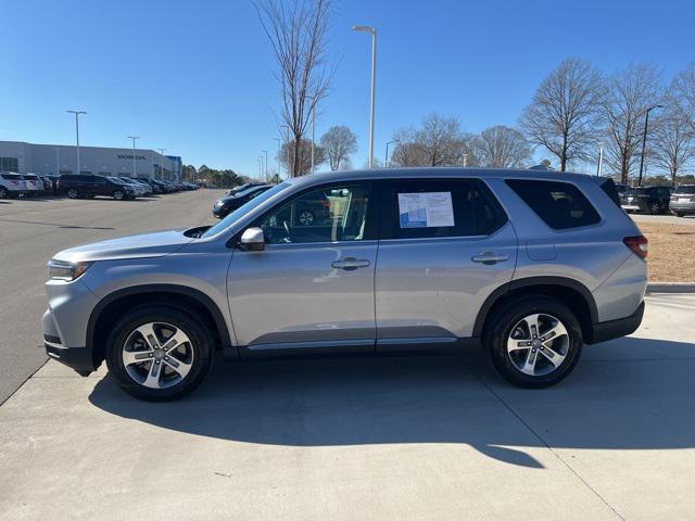 used 2024 Honda Pilot car, priced at $41,532