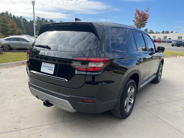 new 2025 Honda Pilot car, priced at $46,995