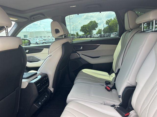 used 2022 Acura MDX car, priced at $49,878