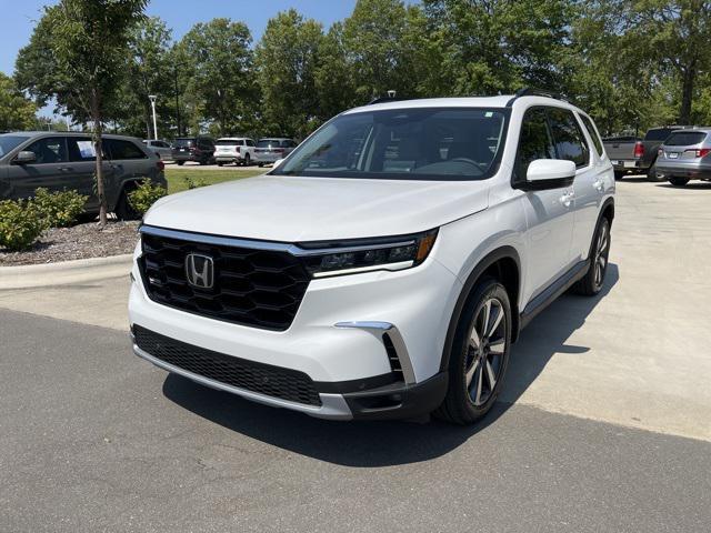 new 2025 Honda Pilot car, priced at $51,150