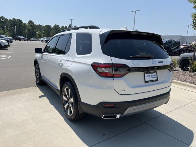 new 2025 Honda Pilot car, priced at $51,150