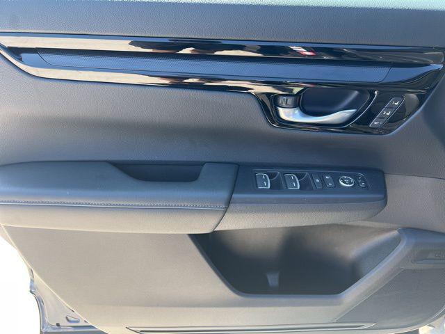 used 2024 Honda CR-V car, priced at $31,582